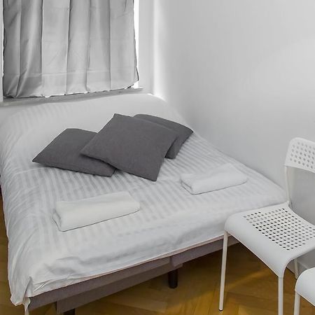 Metro Centrum Guest Rooms Warszawa Eksteriør bilde