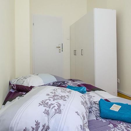Metro Centrum Guest Rooms Warszawa Eksteriør bilde