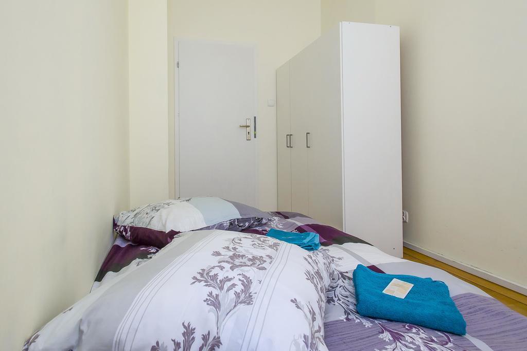 Metro Centrum Guest Rooms Warszawa Eksteriør bilde